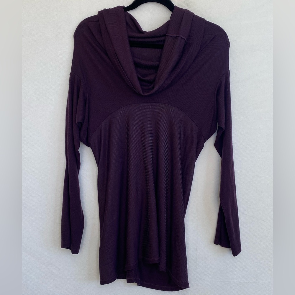 Moda International Plum Long Sleeve Top  Large loose turtleneck y2k lightweight